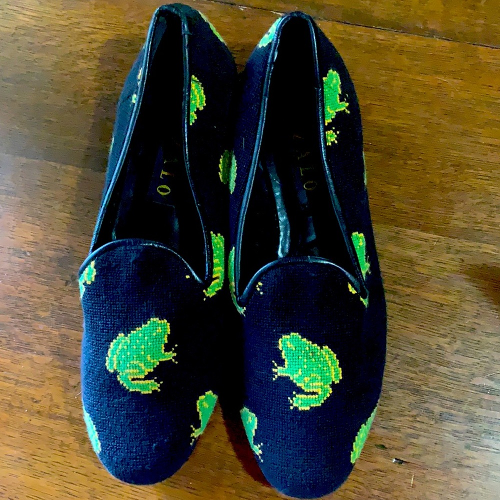 Vintage Zalo Needlepoint Frog Loafers Size 10